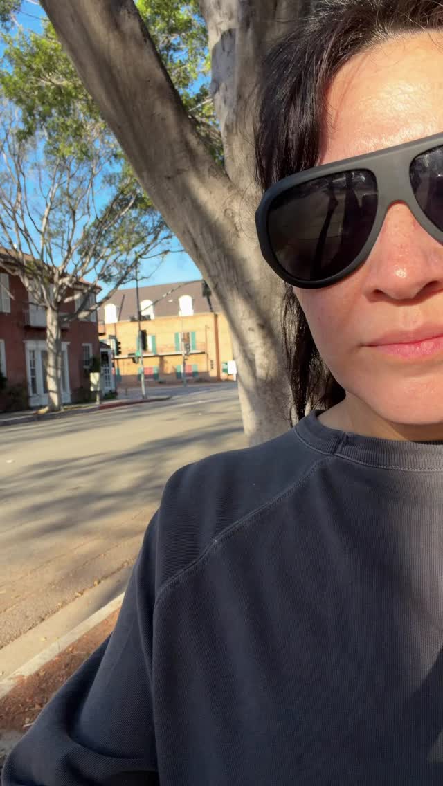 No time for comebacks around here. Just rebounding, reassessing and making sure the momentum never dies. 💪🏼🏃🏻‍♀️💦

#mindsetiseverything #mindsetofgreatness #momentum #fitnesslifestyle